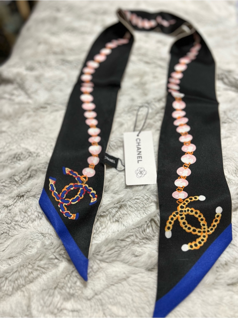 C Black & Blue Chain-Print Silk Twilly Scarf